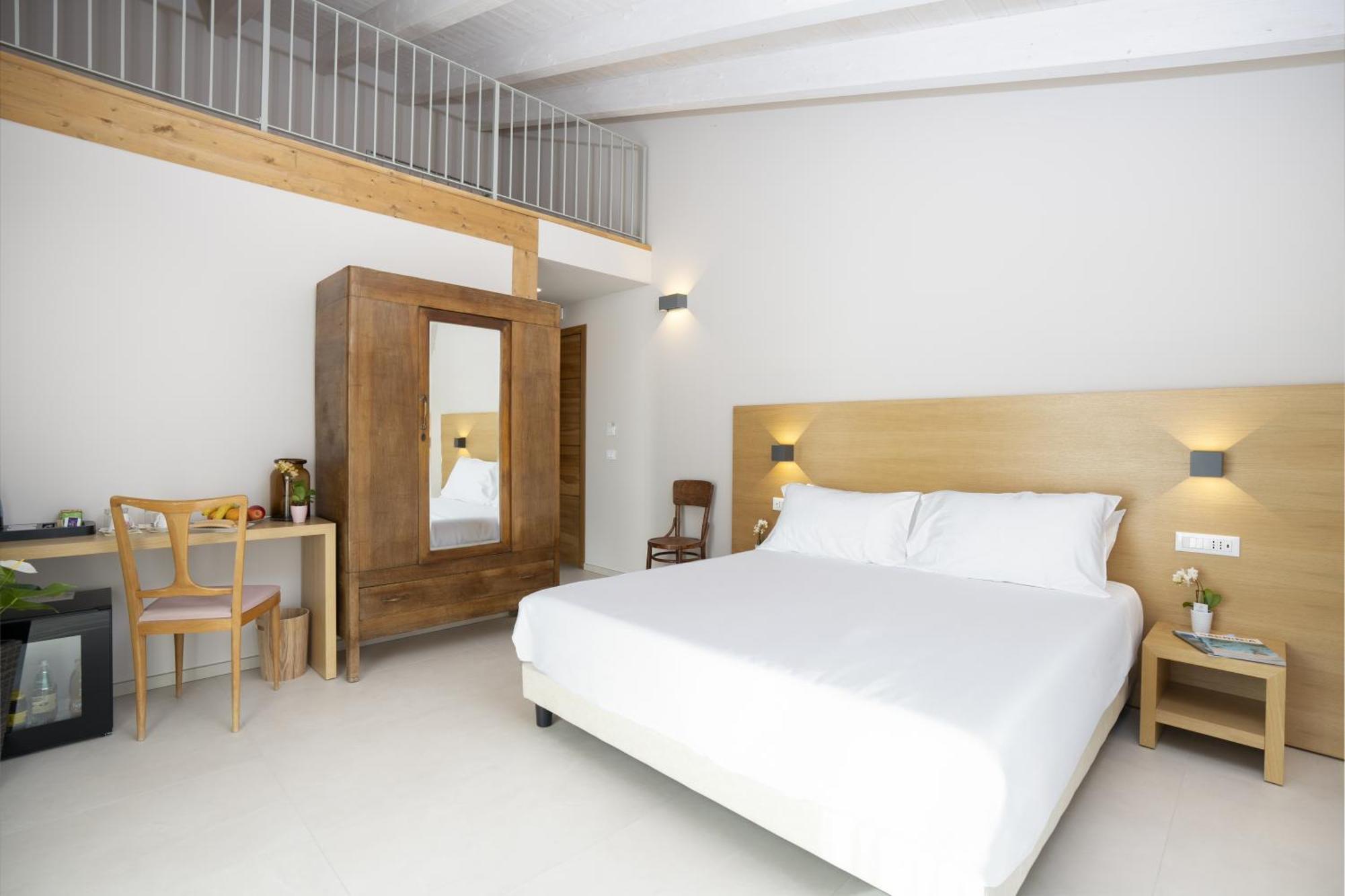 Ros'E Mari Green Home Hotel Oristano Dış mekan fotoğraf