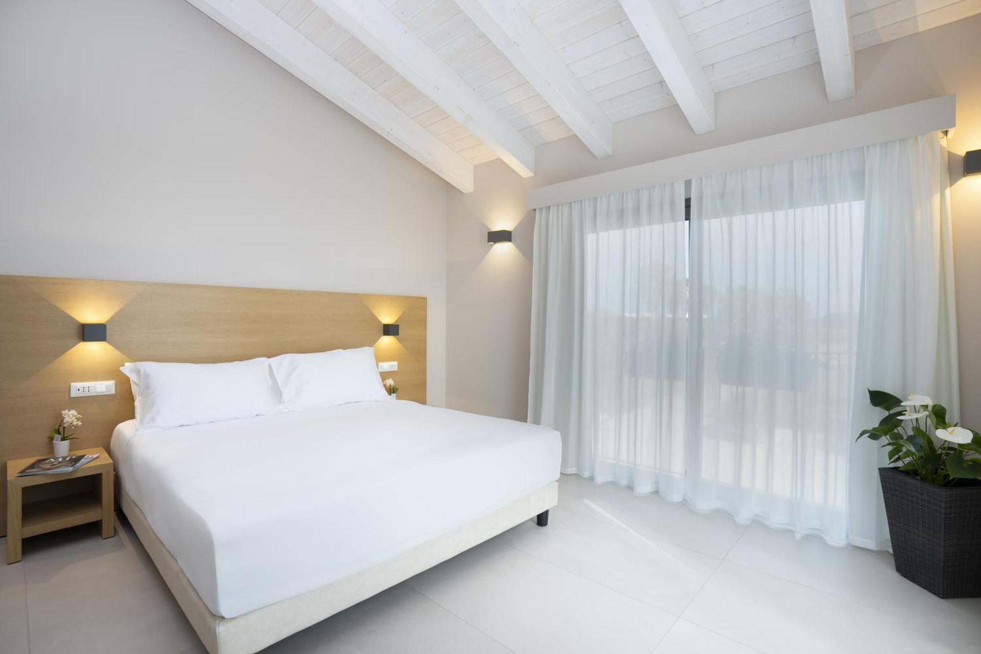 Ros'E Mari Green Home Hotel Oristano Dış mekan fotoğraf